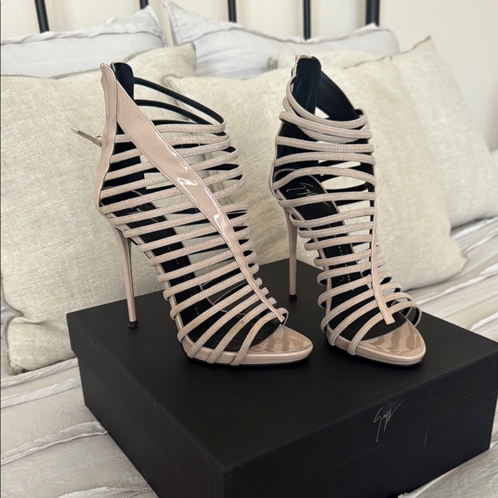 Giuseppe Zanotti “Priscilla” Cage Sandal Gladiator- Nude Suede